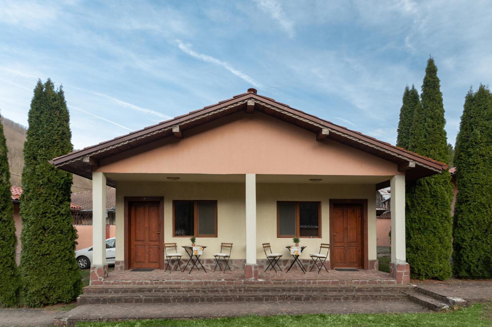 Вили Тихия Кът Ribarica Exterior photo